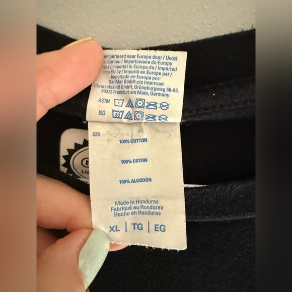 Nintendo Animal Crossing Forever A Loan T Shirt Men’s SZ XL Black Short Sleeve - Picture 3 of 8